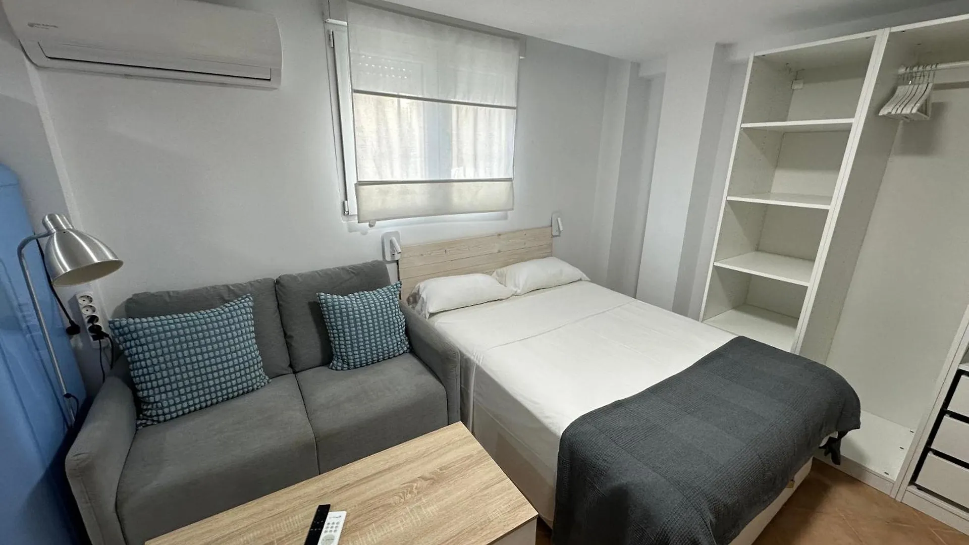 Apartamento Avenida Velazquez Bajo Málaga 0*,  Espanha